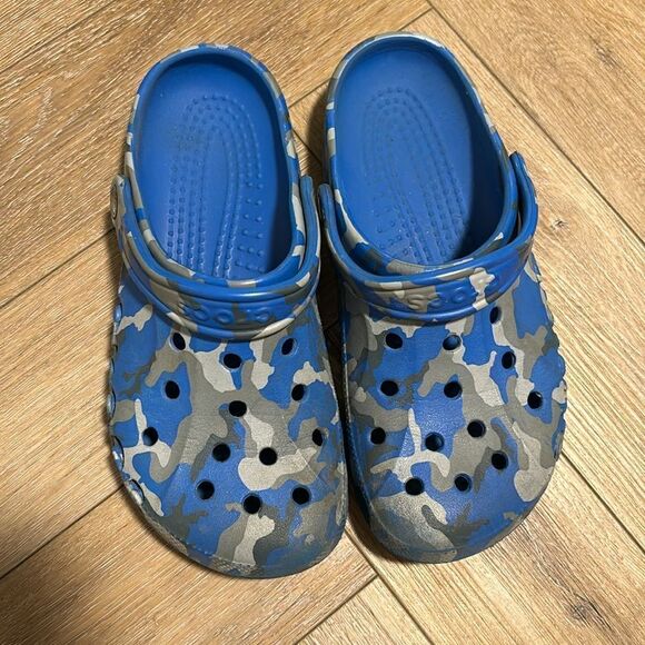 Camo Crocs  - Picture 2 of 4